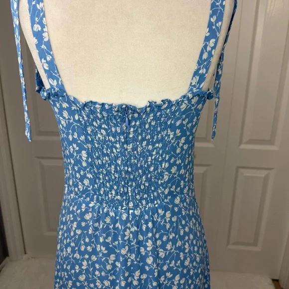Reformation Blue Floral Tie Strap Midi Dress Size 8 Smocked Back Viscose - Picture 11 of 14